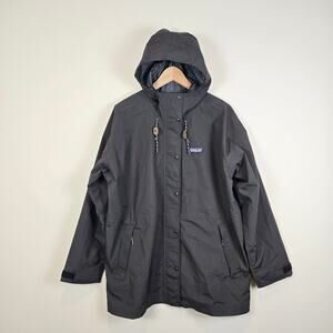 Patagonia Womens Size M Outdoor Everyday Rain Jacket Black 20405 Waterproof